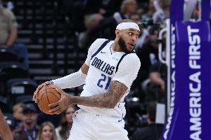 高效发挥难救主！加福德11中9空砍21分8板2助 拼下5前场板