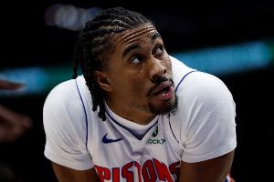 队记列艾维问题：持续布道给队友施压 评价其他球员是否是正义的