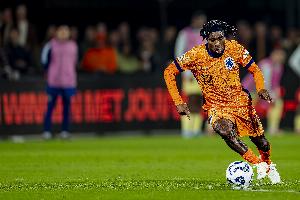 科曼证实弗林蓬是因伤离场：不得不将他换下，这打乱我们的计划