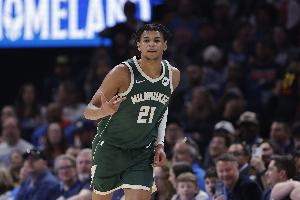 生涯之夜！吉昂31中15砍下36分7板10助 出手数&得分大幅刷新纪录