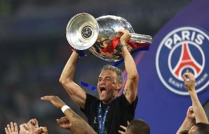 法甲主帅月薪排行榜：恩里克100万欧元居首，梅斯主帅2.5万欧最低