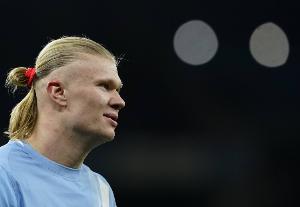 英超球员月薪排名：哈兰德263万欧居首，萨拉赫200万欧次席