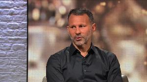 吉格斯：曼联今夏中场引援应签沃顿，他看起来已像一名红魔球员了