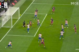 坎塞洛打门被扑，莱万“被动”进球！巴萨2-1马竞