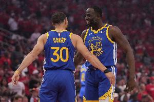 追梦：库里一复出那些老面孔都回来了 过去俩月球馆都没那么吵！