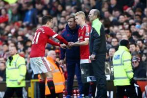 太阳报：前曼联球员威尔现是旅游社代理 他曾和拉什福德一同亮相