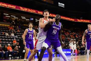 马卢阿奇首发打30分13秒创新高 杨瀚森赛季至今最多一场19分13秒