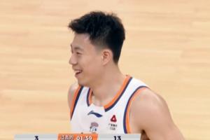 张镇麟抢断把贝兹利饭碗砸了？贝兹利逆天炸队&连环内讧被裁始末