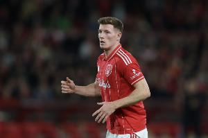 邮报：曼联想签安德森但曼城是领跑者，后者仍在推进续约罗德里