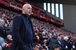 斯洛特：恩古莫哈出场越来越多是他应得的 琼斯预计因伤无缘欧冠