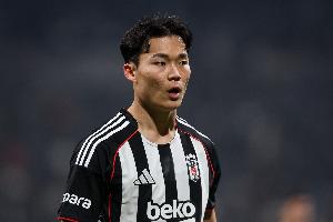 土媒:曼联、热刺关注韩国球员吴贤揆,冬窗加盟土超后10场7球2助