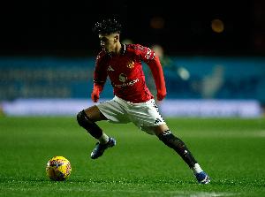 超新星！英媒：曼城曾想挖15岁曼联小将JJ加布 迷你罗和他是好友