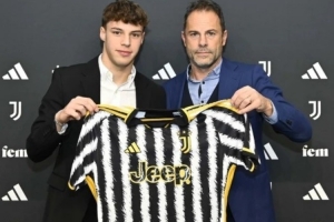 尤文小将帕纽科：代表一线队出战是梦想 被征召训练时很激动