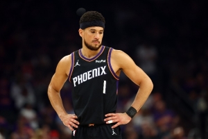 乔·约翰逊：若太阳把布克送去活塞 那他们会要求得到奥萨尔