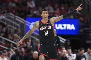 小贾巴里：我会继续打磨自己 持续进步 争取实现目标