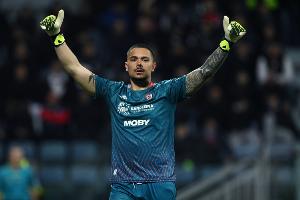 全市场:热刺对维卡里奥要价不低于2500万欧,国米考虑卡普里莱