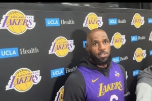 詹姆斯：我就是专注于球队需求 努力发挥出我的最佳状态