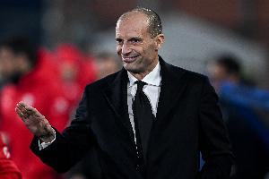 加比亚：全队上下对主帅阿莱格里超级满意，并希望他长期执教米兰