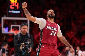 鲍威尔：我尽了最大的努力 考虑道自己全明星前的表现我感到沮丧