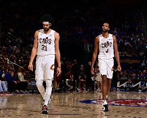 阿特金森：双塔健康回归是利好 季后赛不能只靠进攻