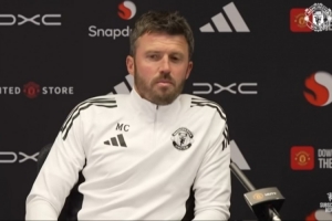 卡里克：不认同利马上一场的红牌判罚 对马奎尔停赛感到失望