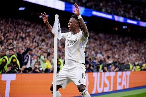 罗马诺：皇马与维尼修斯续约意愿从未改变，阿诺德今夏100%留队