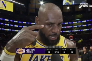 詹姆斯：我们没有时间等待 这对我们而言输一次不错的初步考验