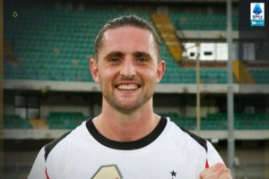 打进制胜球，意甲官方：拉比奥特当选AC米兰1-0维罗纳全场最佳