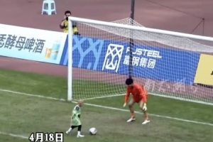 人文关怀！患有罕见病6岁男孩，在“吴越杯”赛事中登场亮相