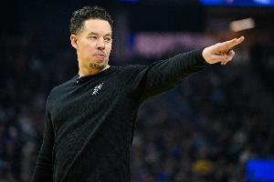 主场氛围极佳！米奇：说过这球馆会营造出前所未有的氛围和热情