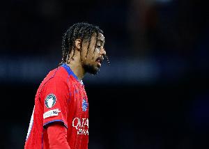 每体：巴尔科拉要求加薪和巴黎续约遇阻，经纪人已联系巴萨