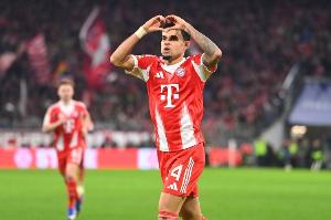 @利物浦....迪亚斯7500万欧转会拜仁 24球17助攻夺德甲+冲四冠