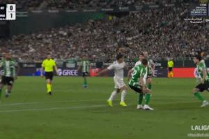 史无前例！皇马TV将贝蒂斯的“未判手球”循环播放足足245次